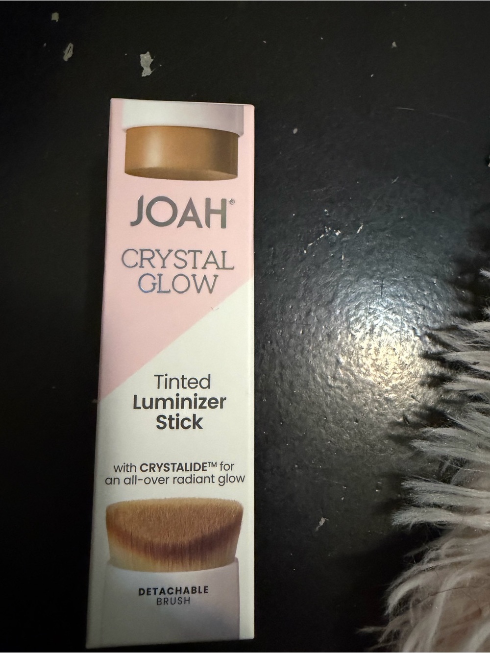 J.O.A. Crystal Glow Tinted Luminizer Stick â Warm Tan Shade
